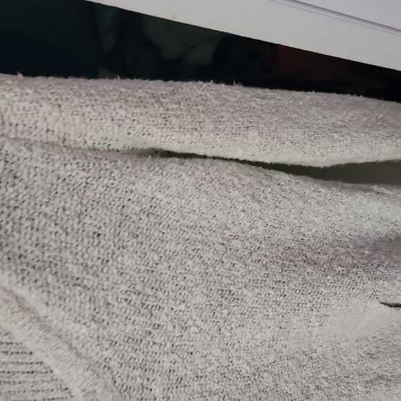 Roxy Sweater - Picture 4 of 7